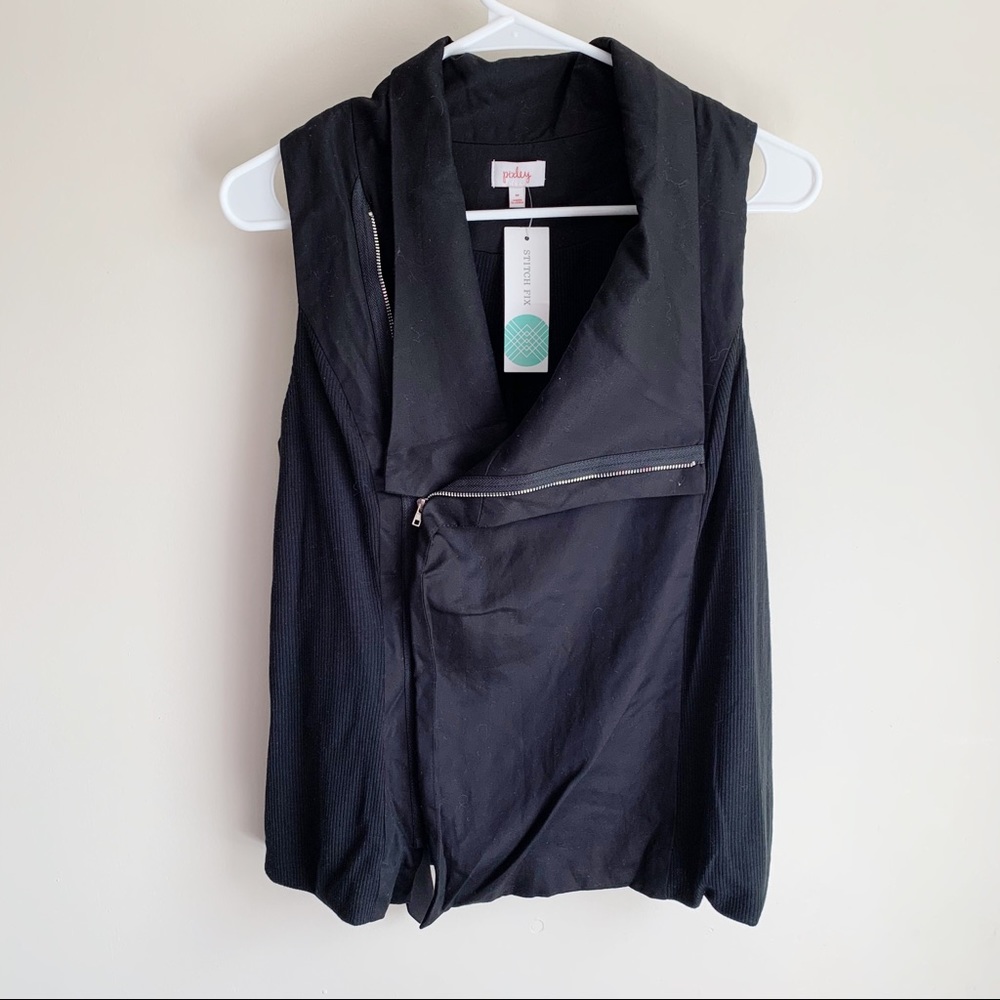 Pixley Black Sleeveless Zip-Front Vest sz M